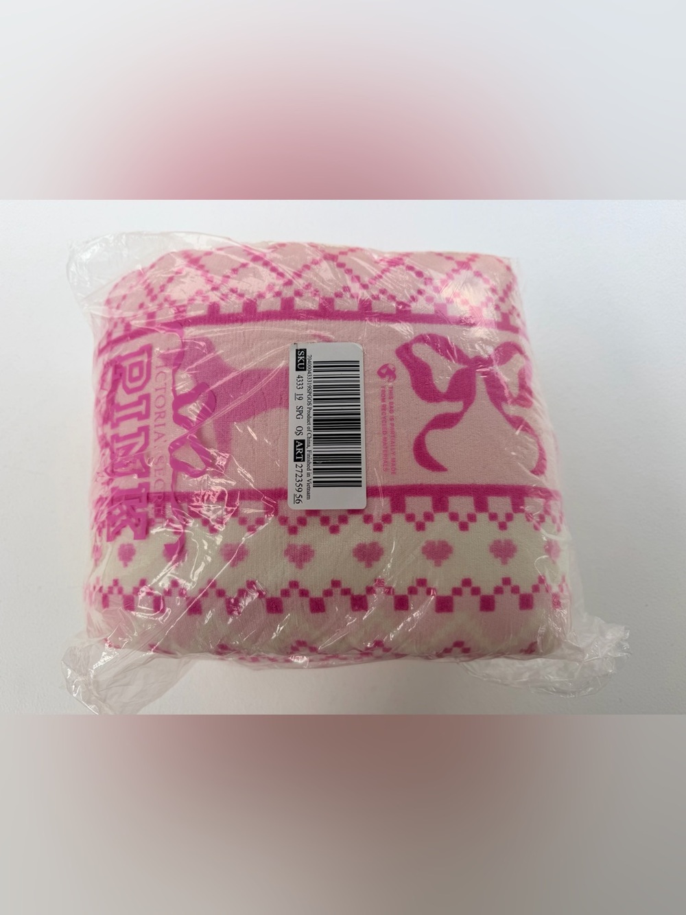 PINK x LoveShackFancy Cozy Plush Blanket Pretty Fairisle